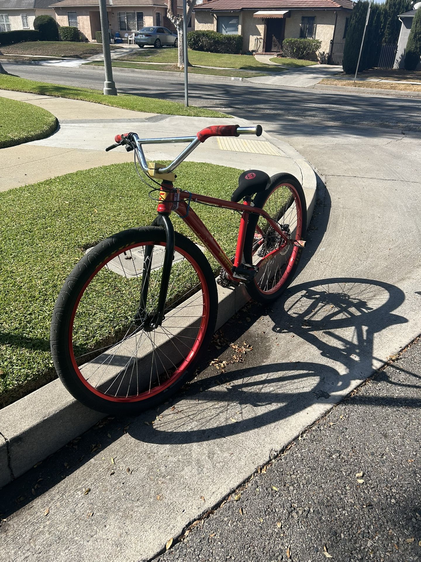 Mafia Chonky 27.5 With 29 Inch SE Rims