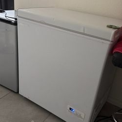 FreezerRefrigerator Demuller