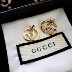 Women Earrings 