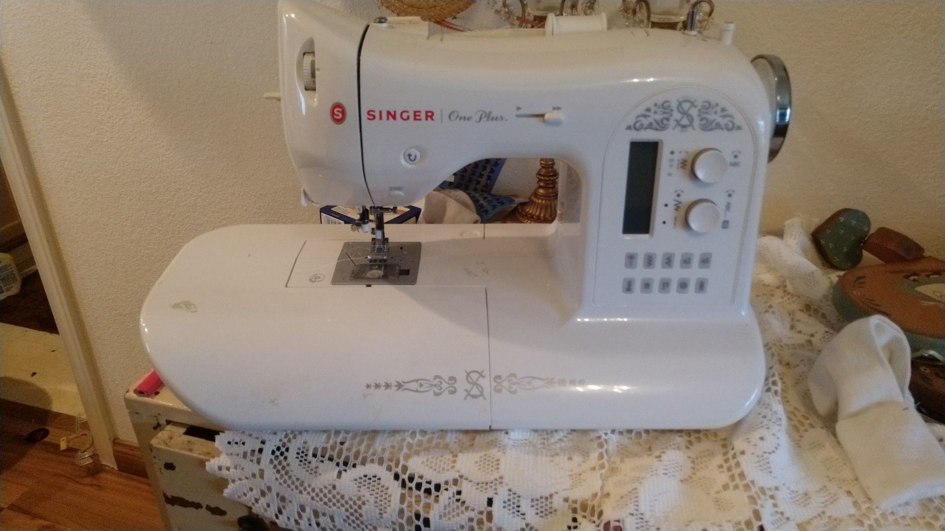 Singer One Plus Computerized Sewing Machine