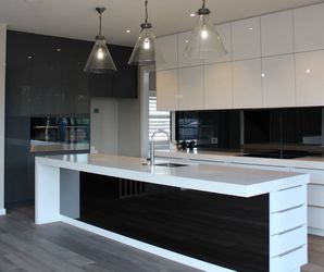 Custom Kitchen Cabinets