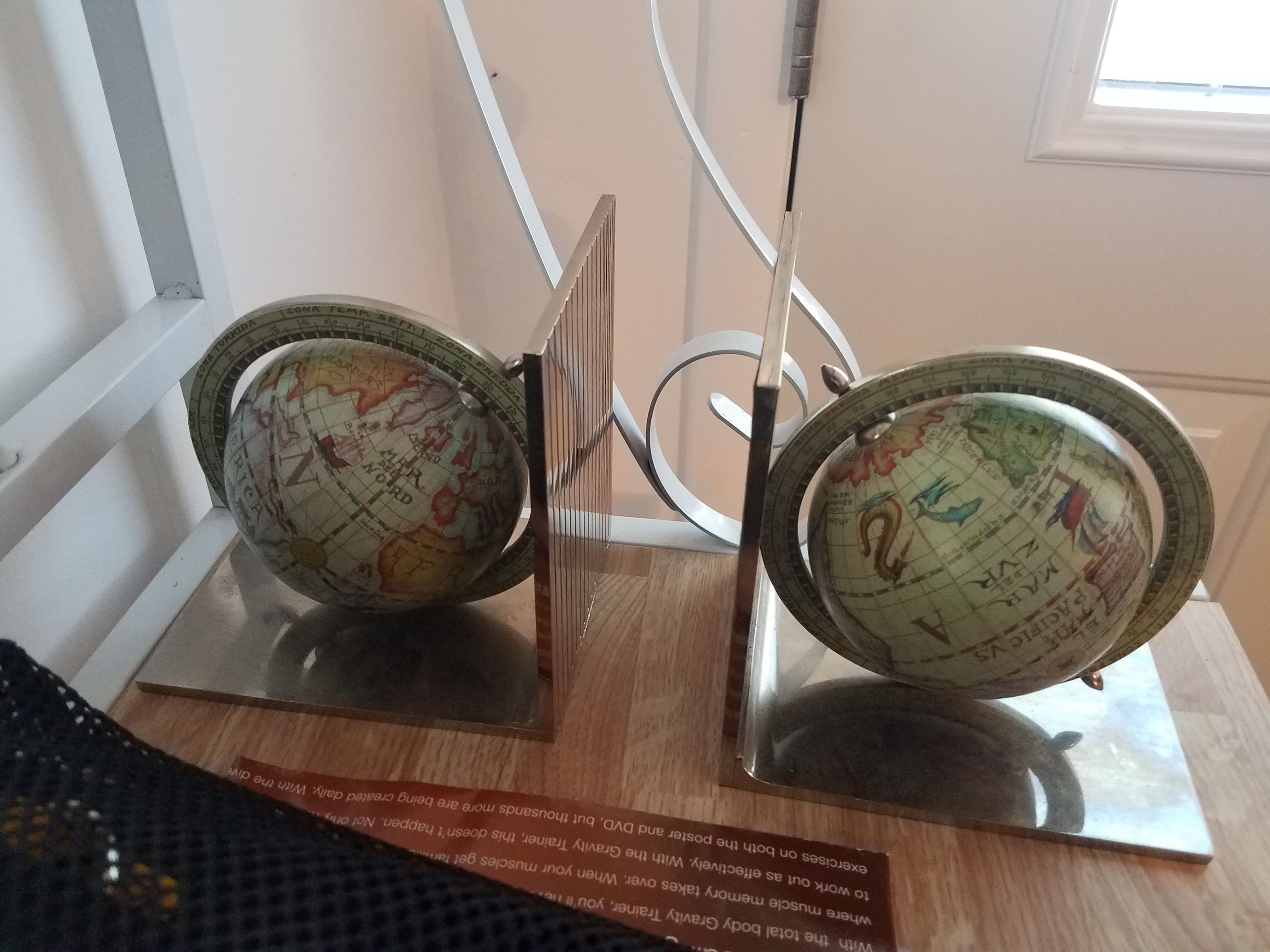 Book ends
