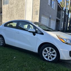 2015 Kia Rio 