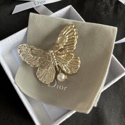 Dior Butterfly Pearl Gold Brooch