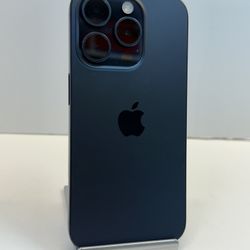 Apple iPhone 15 PRO 256gb. ( Fully Unlocked )