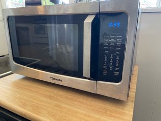 Toshiba Air Fryer Combo 4-in-1 Countertop Microwave Oven, Silver