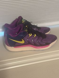 KD 17 basketball shoes