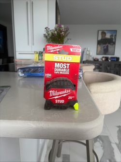Brand new Milwaukee measuring tape 25 feet
