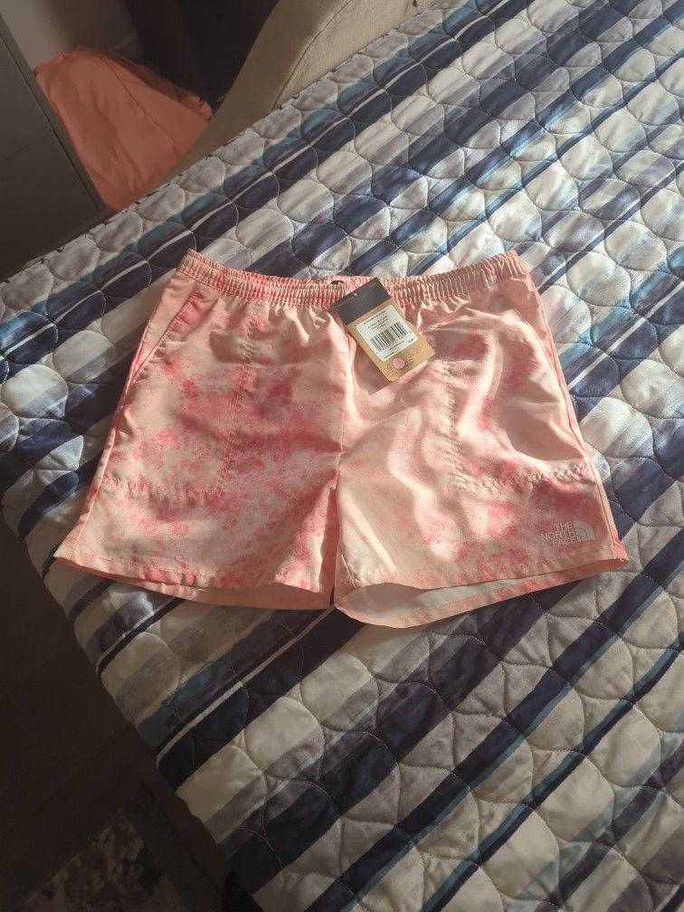 Super cute north Face,New!