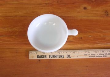 Vintage Milk and Cereal Bowls 3