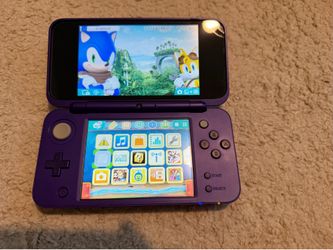 Nintendo 2ds xl purple/silver in great condition