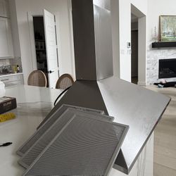 36 In Stainless Range Hood 