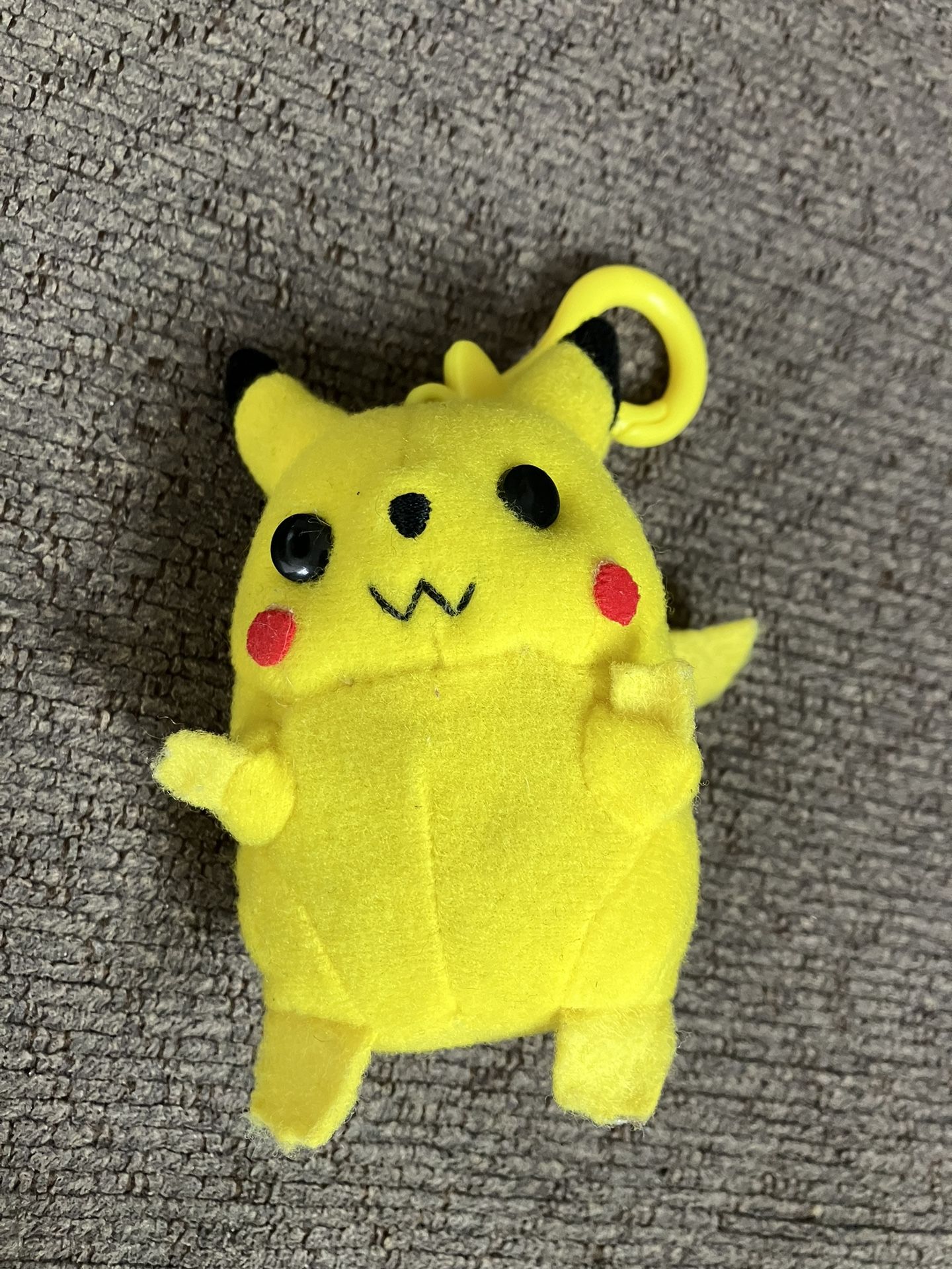 1998 Pokemon Pikachu Plush Keychain Backpack Clip