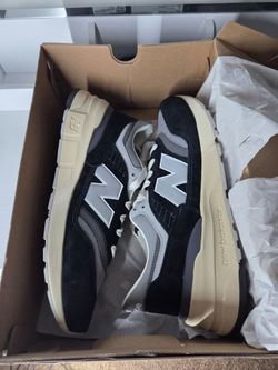 New Balance Mens 997R Size 12