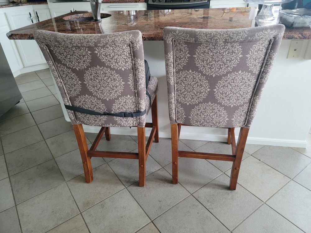 Gray Barstools/Island Chairs 