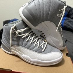 Jordan 12 Stealth