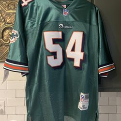 Men’s Zach Thomas Throwback NFL Jersey Size 48.