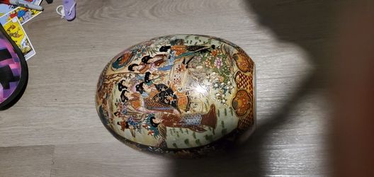 X2 Vintage Large Ceramic Chinoiserie Egg 