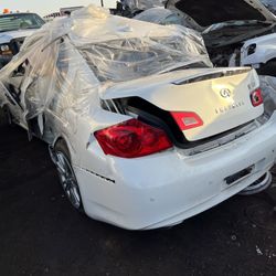 2013 Infiniti G37 For Parts 