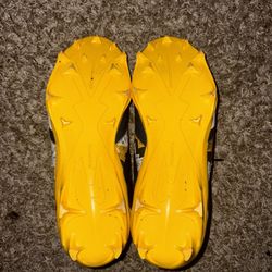 MICHIGAN WOLVERINES TEAM ISSUED JORDAN 7 SIZE 11 PLAYER EXCLUSIVE CLEATS