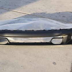 2011 Dodge Durango Brand New Body Fender 