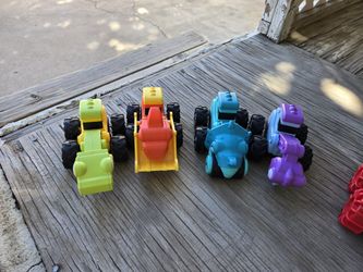 Dinosaur Trucks