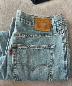 Woman’s Levi Jeans size 30 Baggy Dad