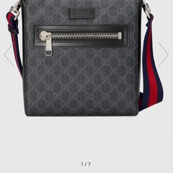 Gucci Men’s Messenger Bag