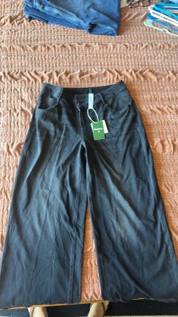 Halara Wide Leg Black Denim pants