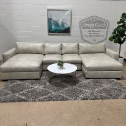 🛋️ Chaddock Luxury Leather Sectional Sofa(Delivery Available!! )