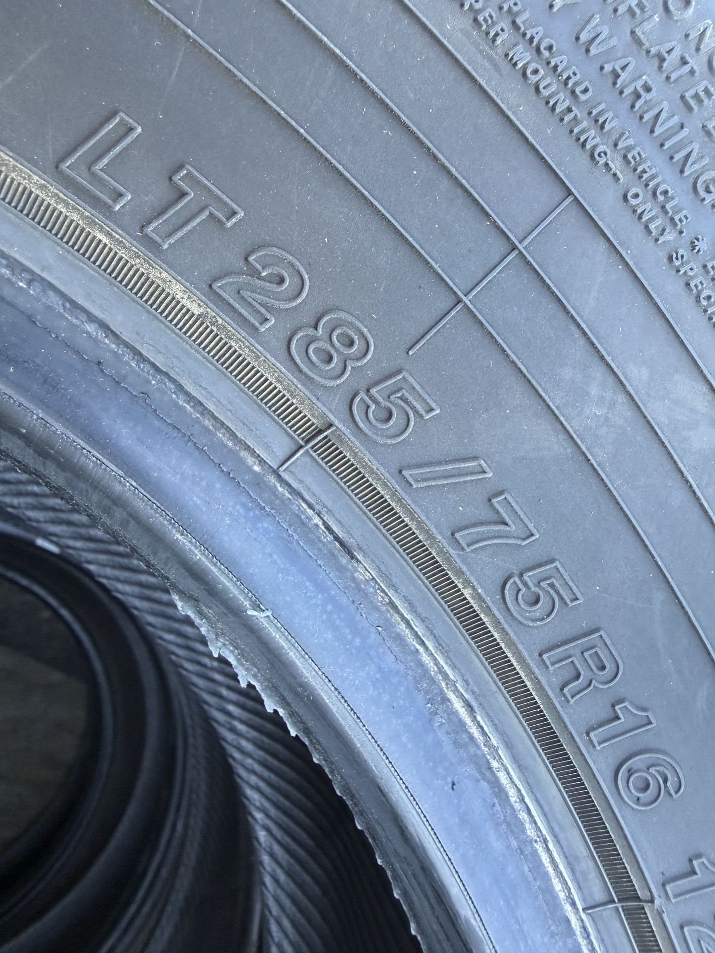LT265/75/16 Yokohama E-10ply (4 Tires) $125.00/ All-4