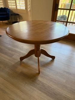 Round table