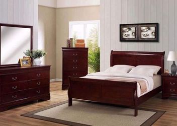 Queen bed , 1 nightstand, dresser , mirror