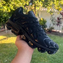 Nike Men’s VaporMax Plus 