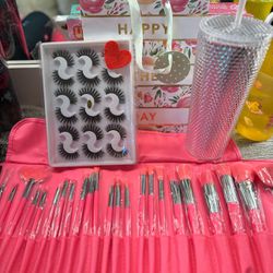 Perfect Gift Bundle / Set Of Neon Pink Brushes / 10 Pairs Or Human Lashes / Cup/ Mothers Day Gift 💝 