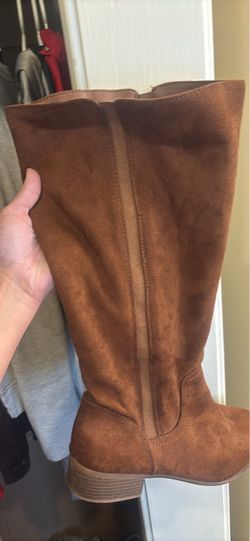 Brown 9.5 boots