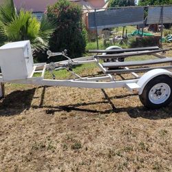 2000 SEADOO 3 SEATER DOUBLE JET SKI TRAILER WITH FUEL CAN HOLDER AND TITLE TIRES 1 YEAR OLD