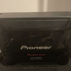 1600 Watt Pioneer GM-D8601 Mono Amp