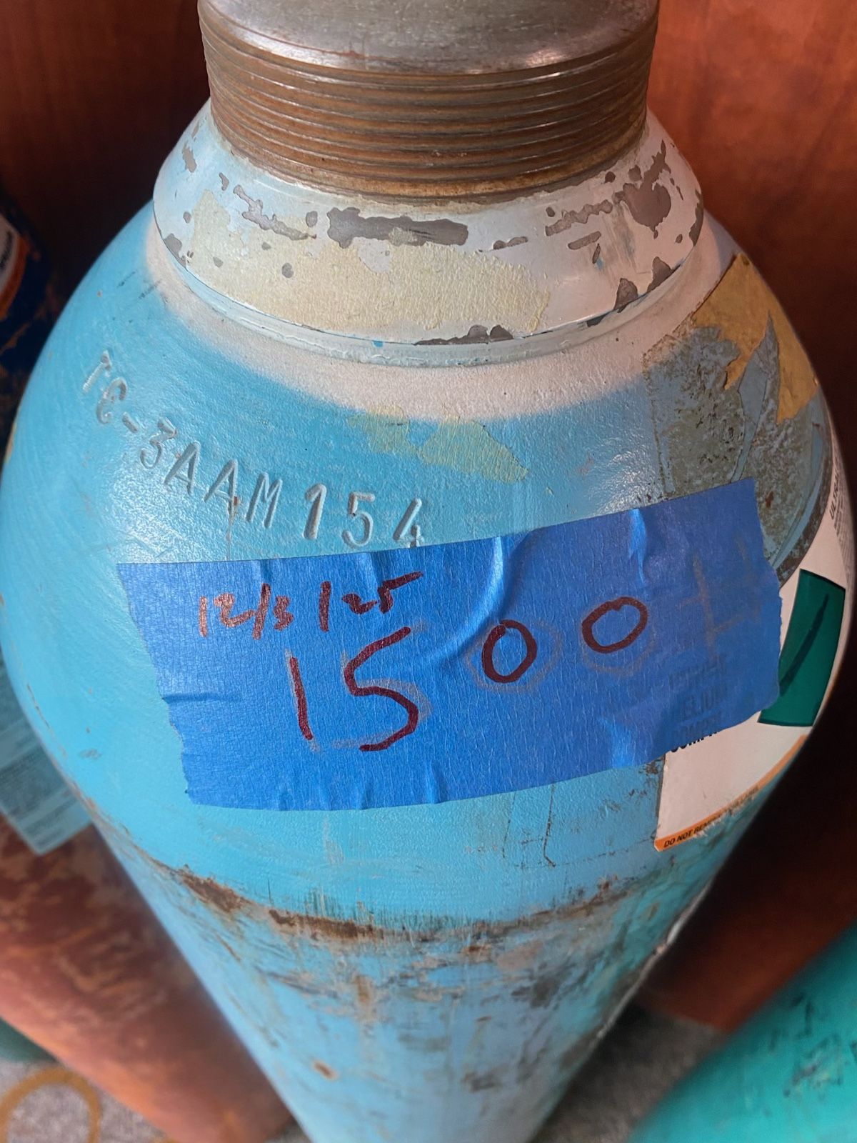 Helium Tanks For Balloons 