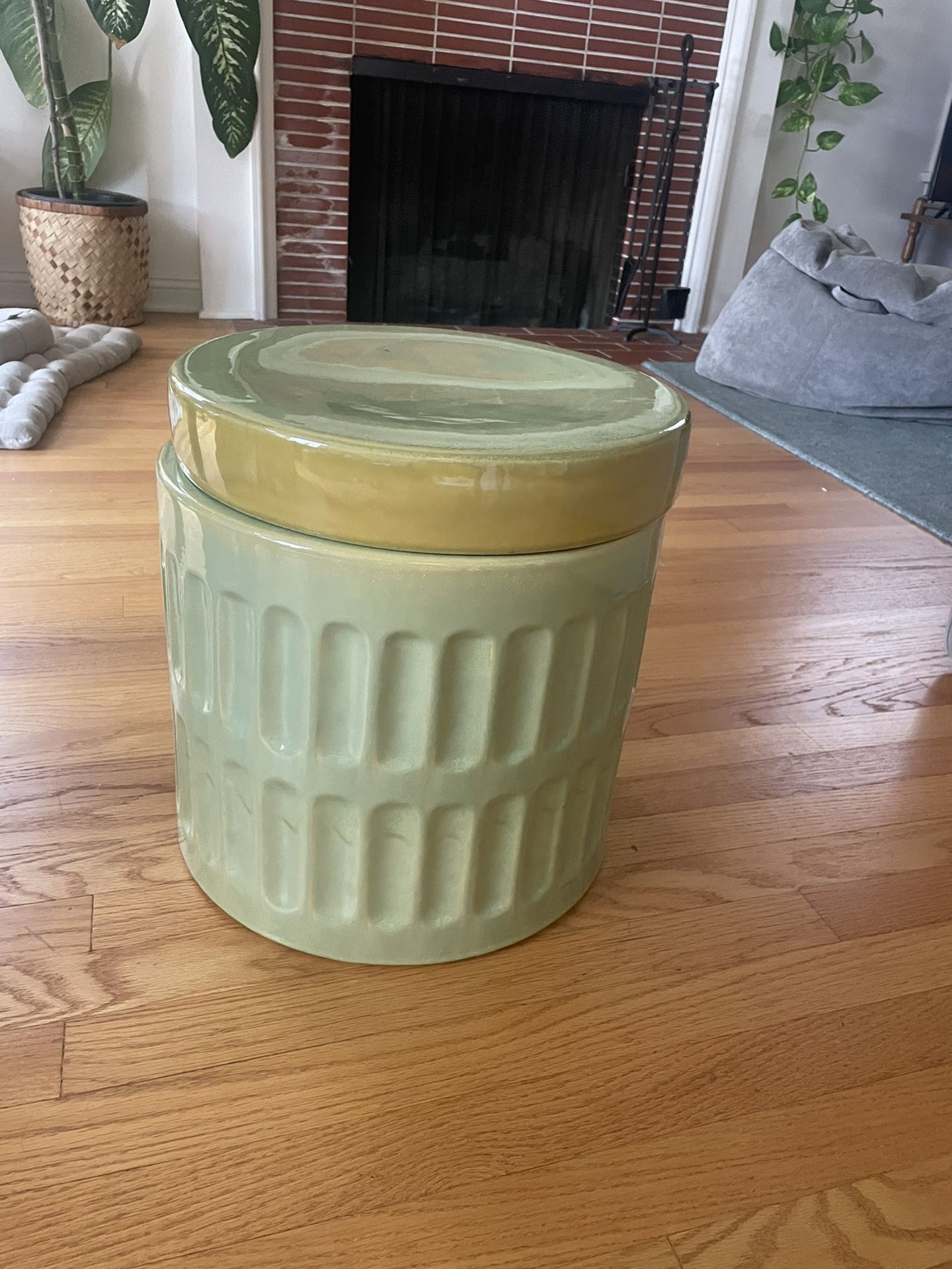 Light Green Ceramic Stool