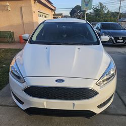 2018 Ford Focus SE Sedan