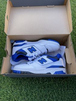 New Balance 550 (Size 8)