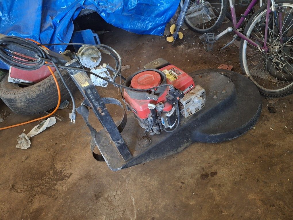 13 HP 27"Honda Propane Buffer $300