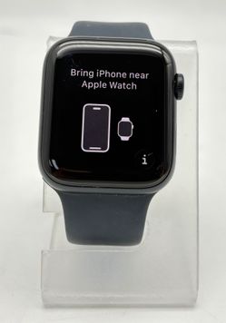Apple Watch SE 2 A2727 44mm Midnight Aluminum GPS + Cellular w/ Band Used