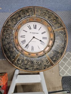 Wall Clock Rutherford London England 29.5" Diameter 3" Deep (USED)