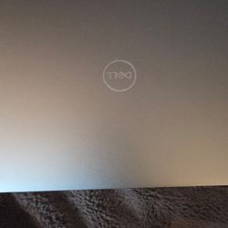 Like New dell precision 5560 i7 512gb
