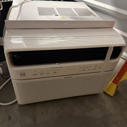 Room Air Conditioner