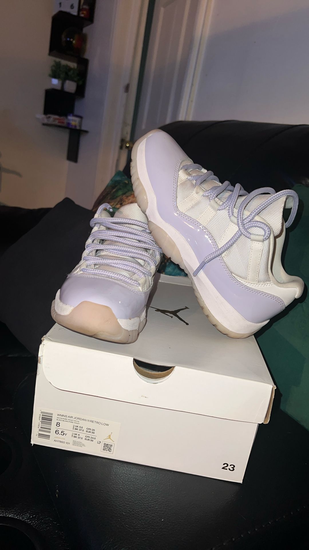 11s Retro Jordan Lavender