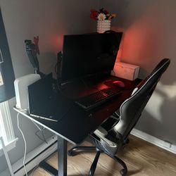 Gaming PC complete setup 