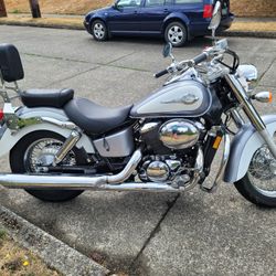 2001 Honda SHADOW 750